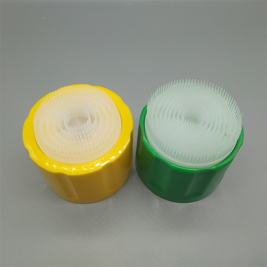 Effective Foam Cleaner Aerosol Valve And Brush For Consistent Spray Output