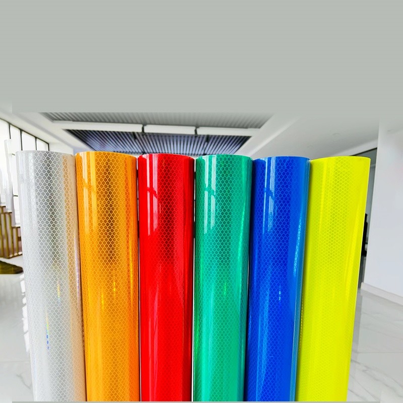 Digitally Printable High Intensity Diamond Grade Retro Reflective Film