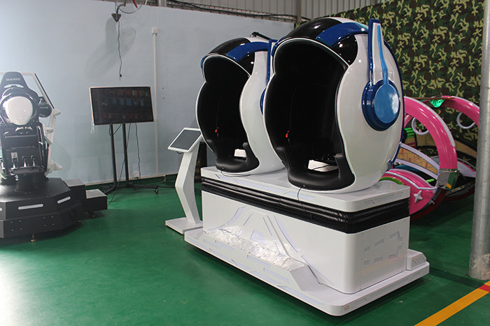 2 Seats Virtual Reality Simulator 9d Vr Cinema With 360 ° Rotating Platform