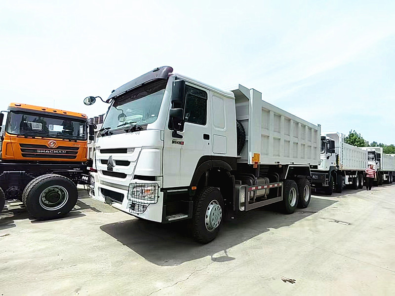 Sinotruk HOWO Dump Truck 6X4 in stock 380Hp 25 CBM Tipper Truck 40 Tons with factory price