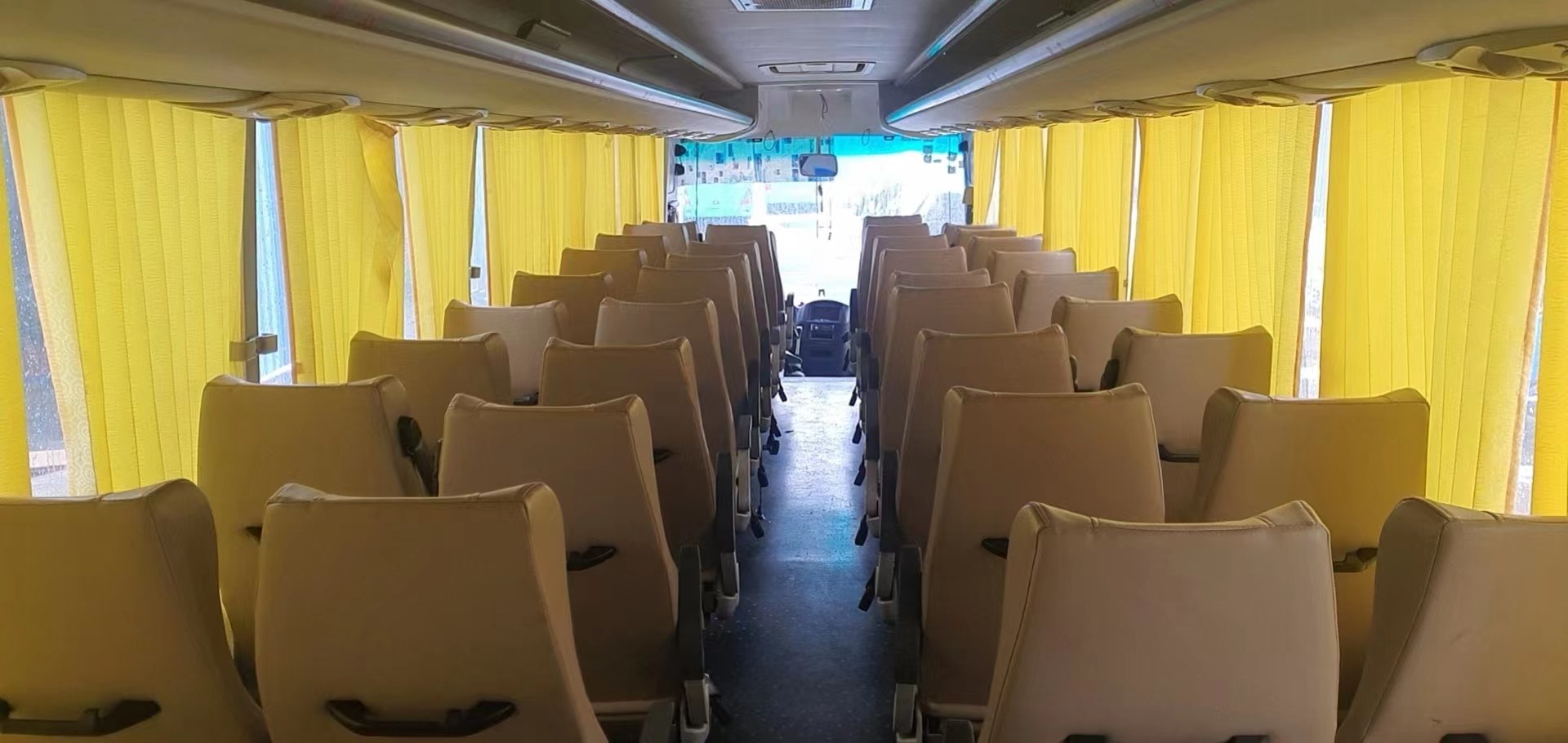 55 Seats Used Coach Bus Second Hand Kinglong XMQ6129 With Diesel Engine LHD Steering