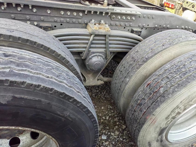 6x4 Tractor Truck Used 2021 Year High Power 480hp Diesel STIRAK G7 Tailer Truck Manual Euro 5