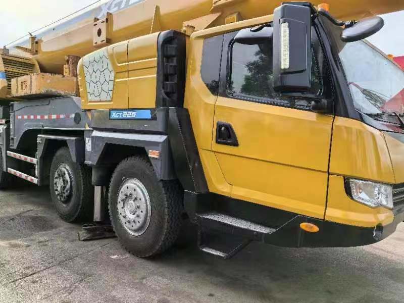 Xc Mg Used Car Crane 130 Tons Hydraulic Mobile Crane Price Is Good