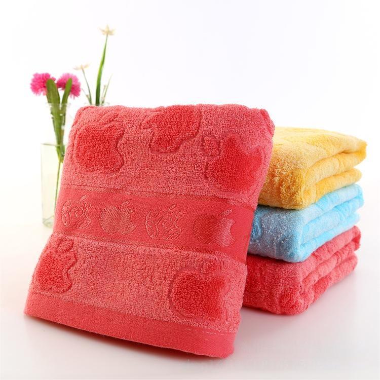 Achieve Maximum Absorbency with Our Jacquard Pattern Wood Fiber Dark Adult Large Towel