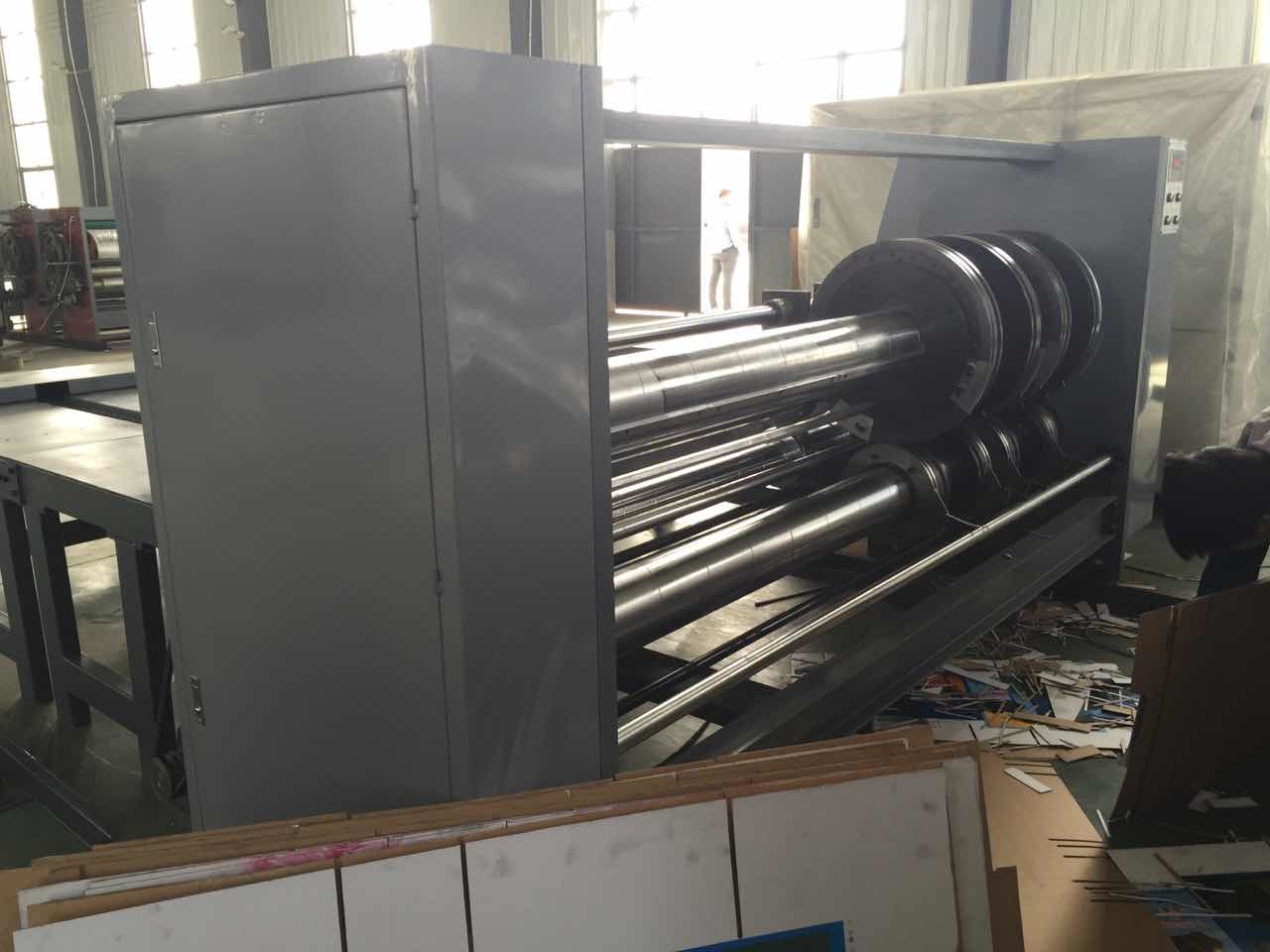Chain Feeder Synchronous Adjustment Corrugated Slotter Machine Semi Auto