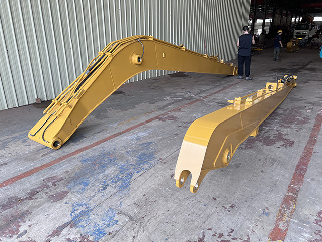 Practical Excavator Long Boom Arm Reach For PC200 CAT320 SK200