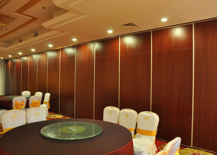 Aluminum Frame Customized portable wall partitions Free Standing For Meeting Room