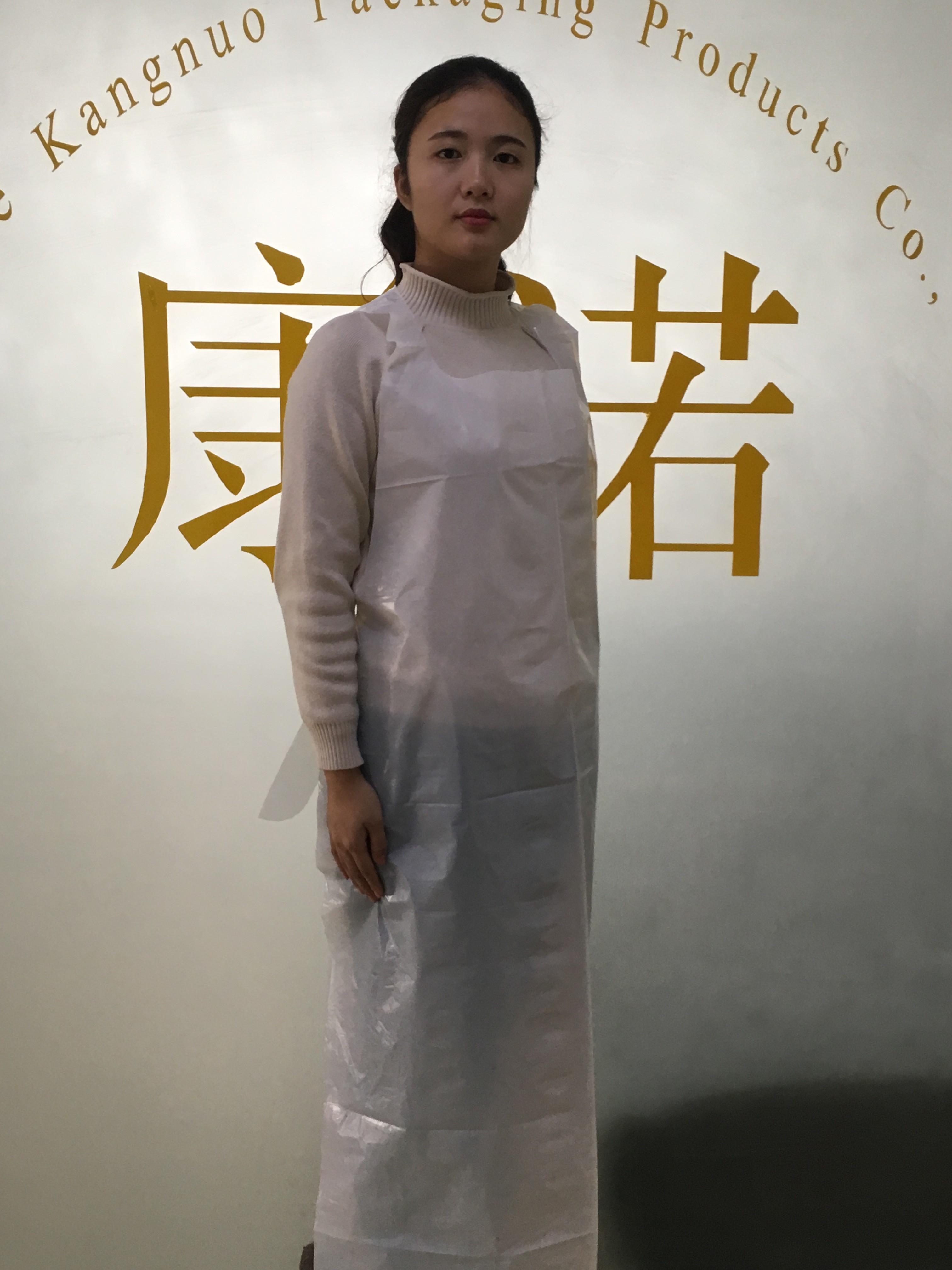 Disposable Plastic Throw Away Aprons For Food Industry & Hospital Application