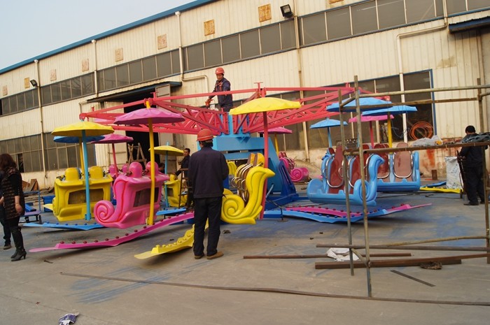 30KW Double Seats Kids Swing Ride With Non Fading And Durable Painting