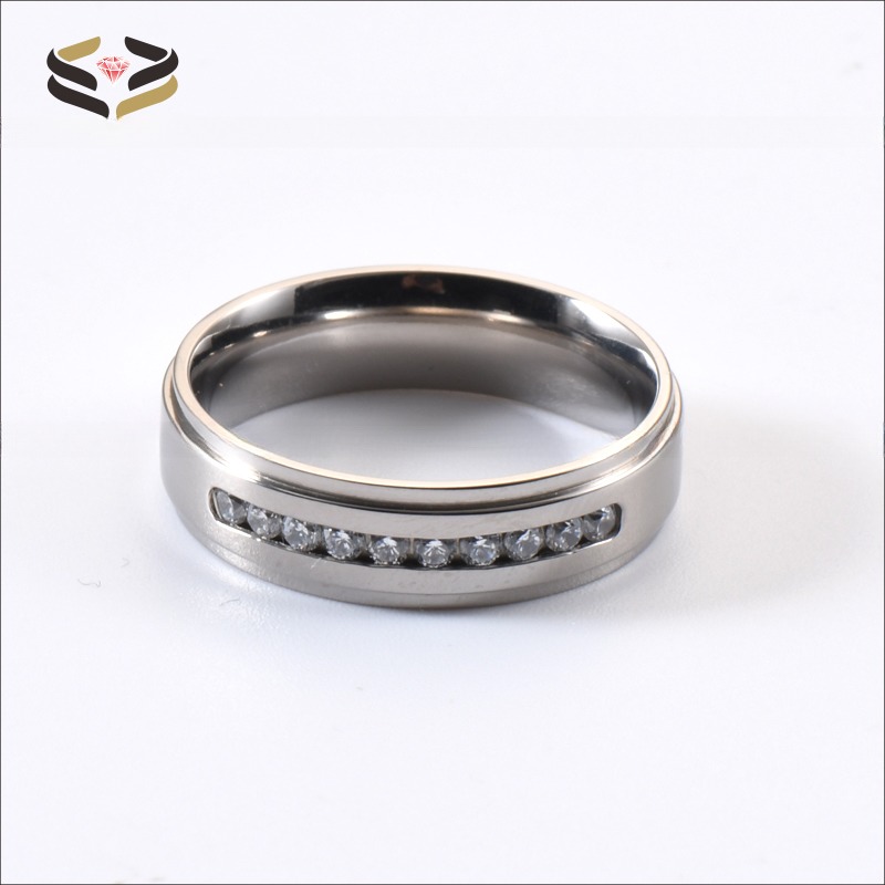 Main Stone Rhinestone Titanium Wedding Ring 6MM Silver CZ Stone Inlayed