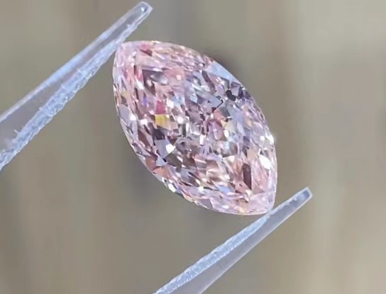 Marquise Modified Brilliant Cut Fancy Light Pink 0.95ct CVD Lab Grown Diamond 18k White Gold Engagement Ring