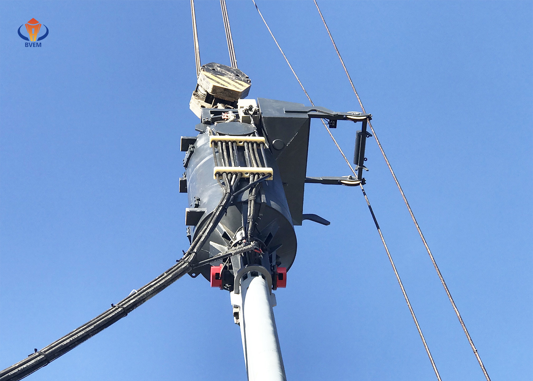 180 KW Bottom Feed Vibroflot Silt Clay Improvement By Vibro Replacement Stone Columns