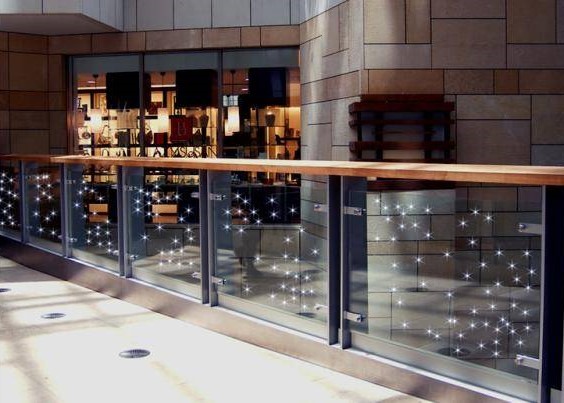 Quality SGCC Transparent  Flashing 10.38mm  Led Illuminated Glass Panels for sale