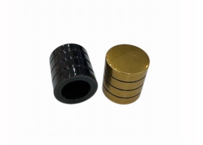 Customized Colorful Zinc Alloy Metal Perfume Cap Perfume Glass Bottle Cover