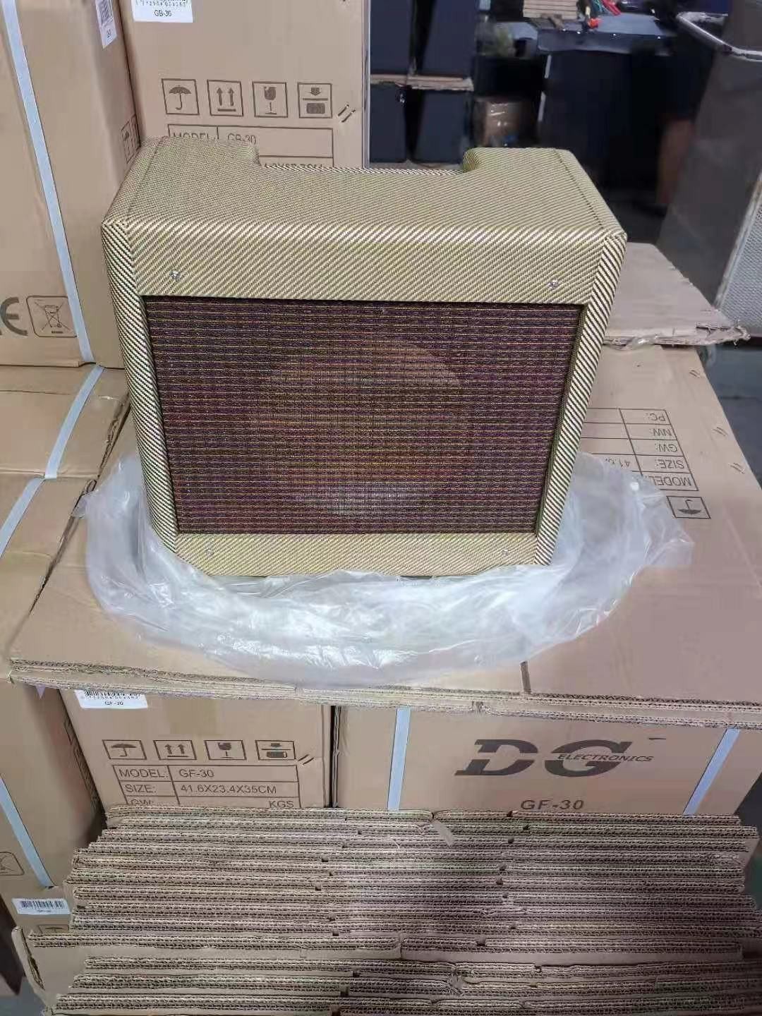 Custom 5F1A Style Champ Tweed Guitar Amplifier Cabinet