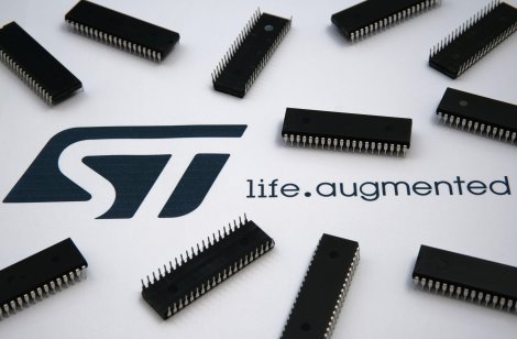 STMicroelectronics VND7050AJ12TR Ic Chip Transistor Diode Integrated Circuit Cost Microcontroller Semiconductor VND7050AJ12TR