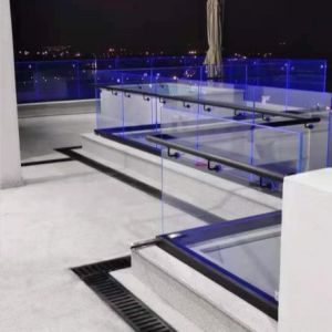 China Modern Frameless Glass U Channel Railing with 12-20mm Tempered Glass for Outdoor Use on sale