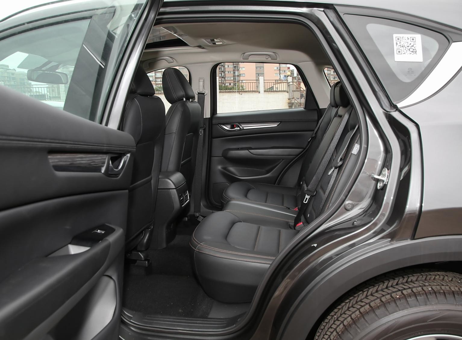 Powerful CX-5 Gasoline Powered Cars Compact SUV with 200 N.m Torque 2025 Model High Quality Petrol Vehicle