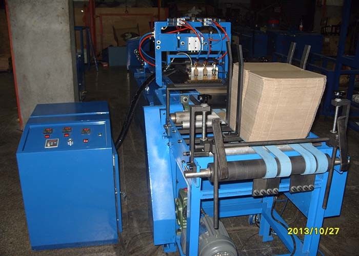 210mm Rat Glue Trap Making Machine , 20kg Mouse Trap Making Machine