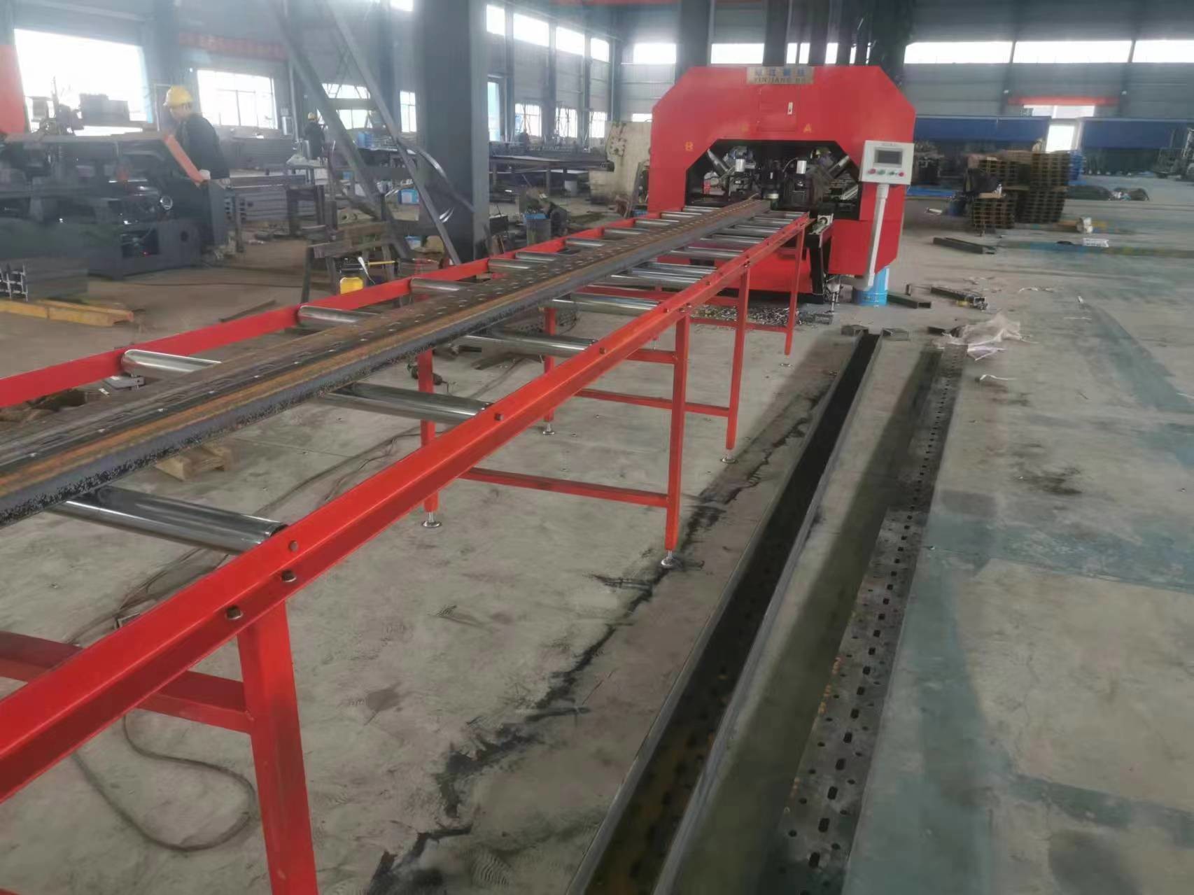 Multiple Safety Mechanisms Customizable Hydraulic Punching Machine With Adjustable Speed