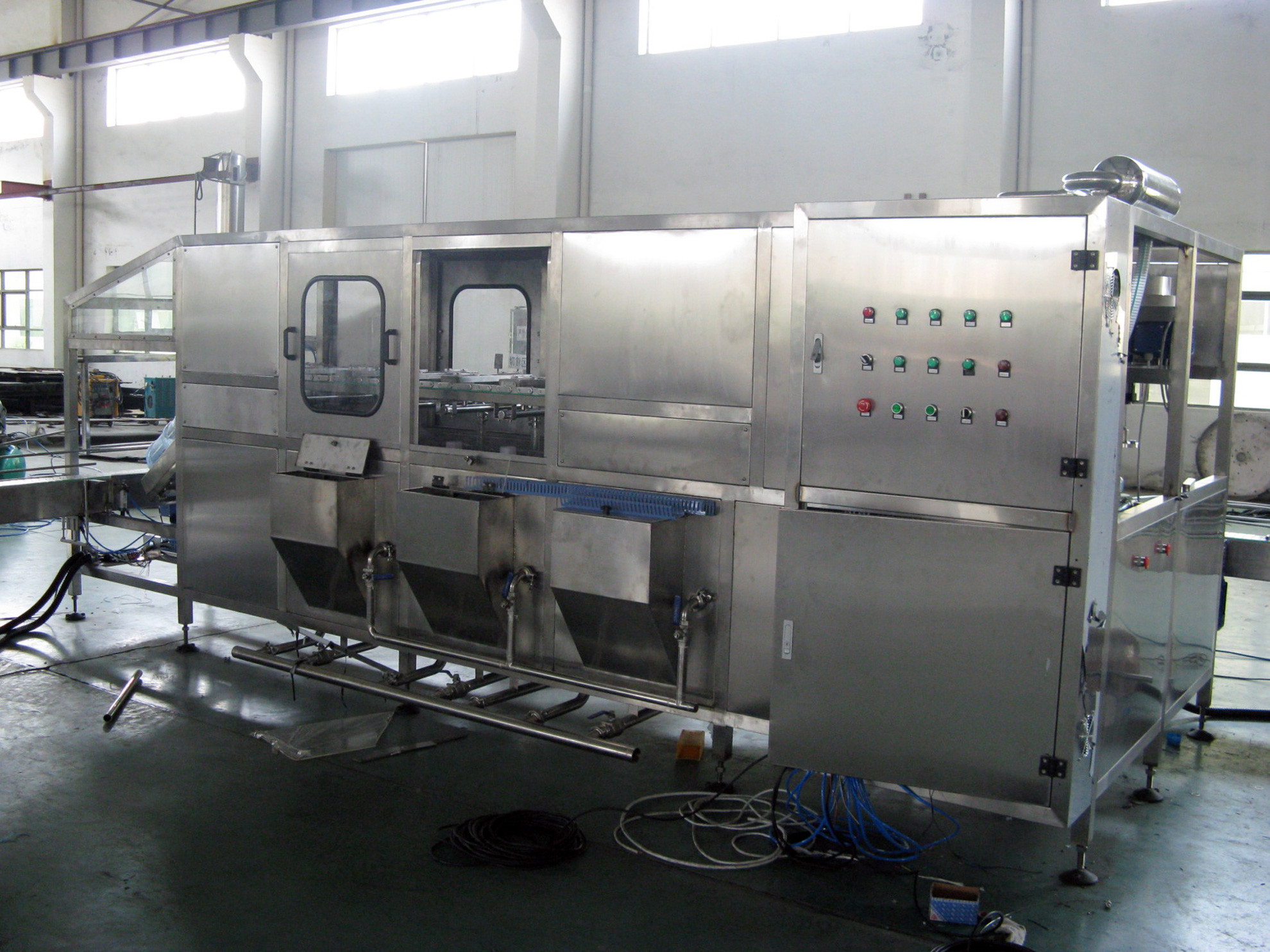 High Capacity Reliable 5 Gallon Water Filling Machine Sanitary Level SUS304