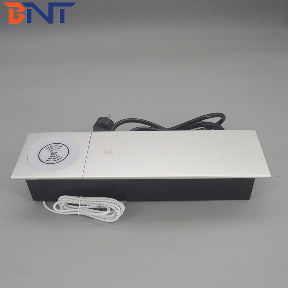 CE Rohs approve EU power wireless charger table socket outlet with slide cover