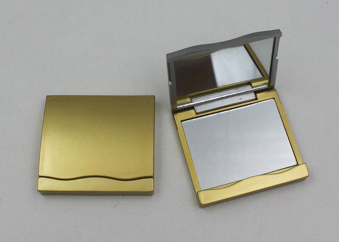 Personalized Two Way Glass Travel Makeup Mirrors For Girls / Women 6.8x6.3x1.2cm
