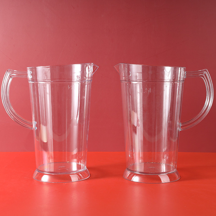 Custom Logo Plastic Beer Pitcher Cooler 1600ml BPA Free