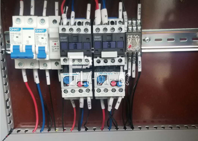 Manual Valve 500LPH Reverse Osmosis Water Treatment Machine