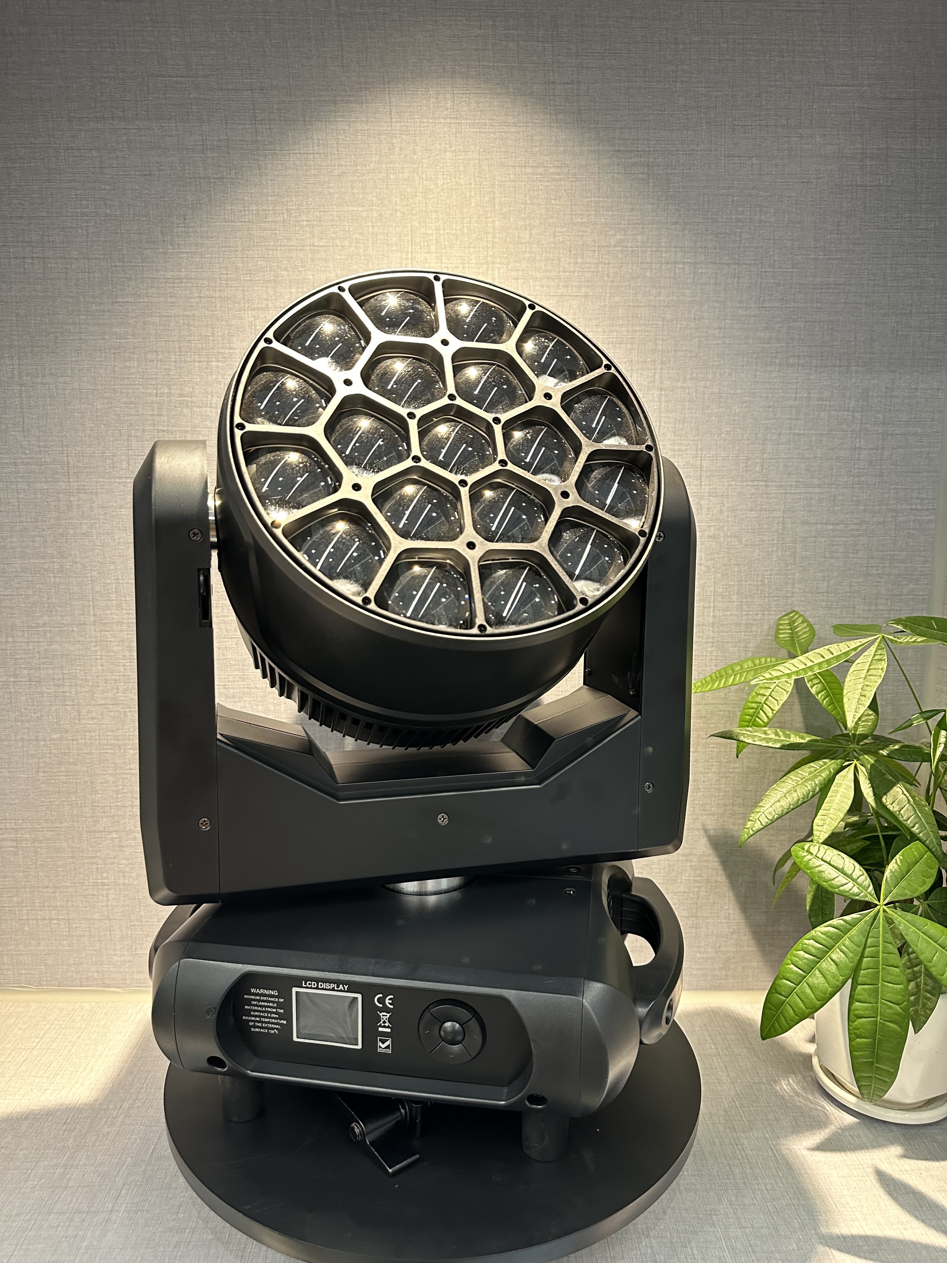 Led Wash Zoom Mini 19*40w Bee Eye K15 Rgbwa Moving Head Lights Stage Lights