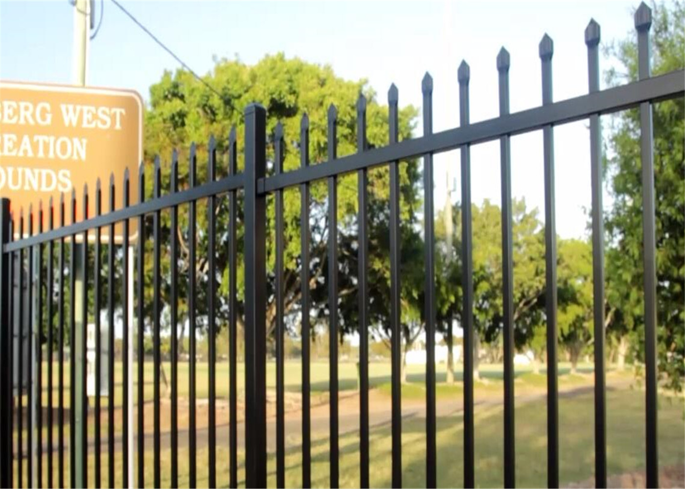 High-Quality Wrought Iron Automatic Gate Wrought Iron steel Fence