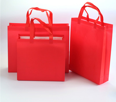 Factory price reusable non-woven fabric shopping bag ECO friendly environmental PP handbag folded shopping tote
