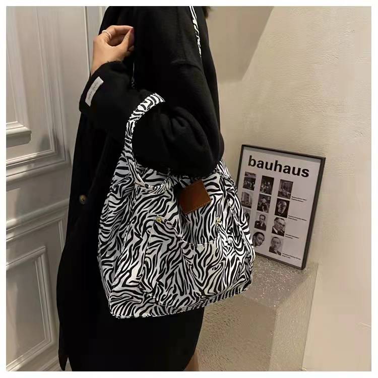 Women Leopard Printing Eco Canvas Bags Animal Pattern Zebra Lady Tote Bags