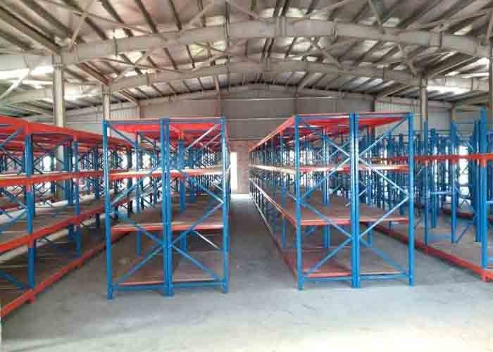 Q235B Steel Warehouse Heavy Duty Storage Racks With Plywood Board