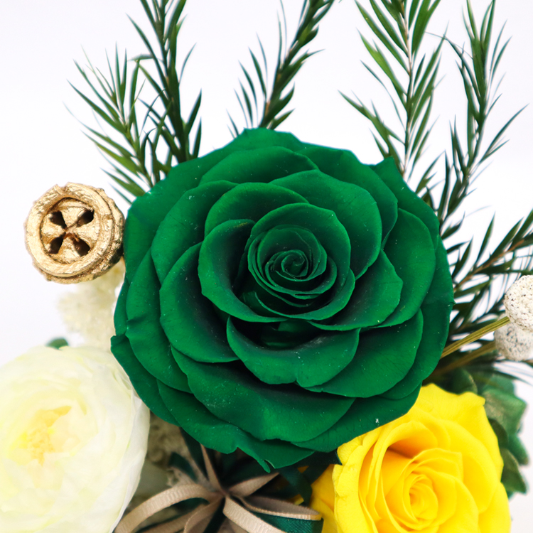 100% Real Rose Flower In Glass Dome With No Maintenance Required