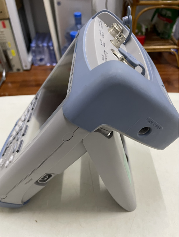 Rohde And Schwarz FSH3 Spectrum Analyzer Handheld 100kHz - 3GHz