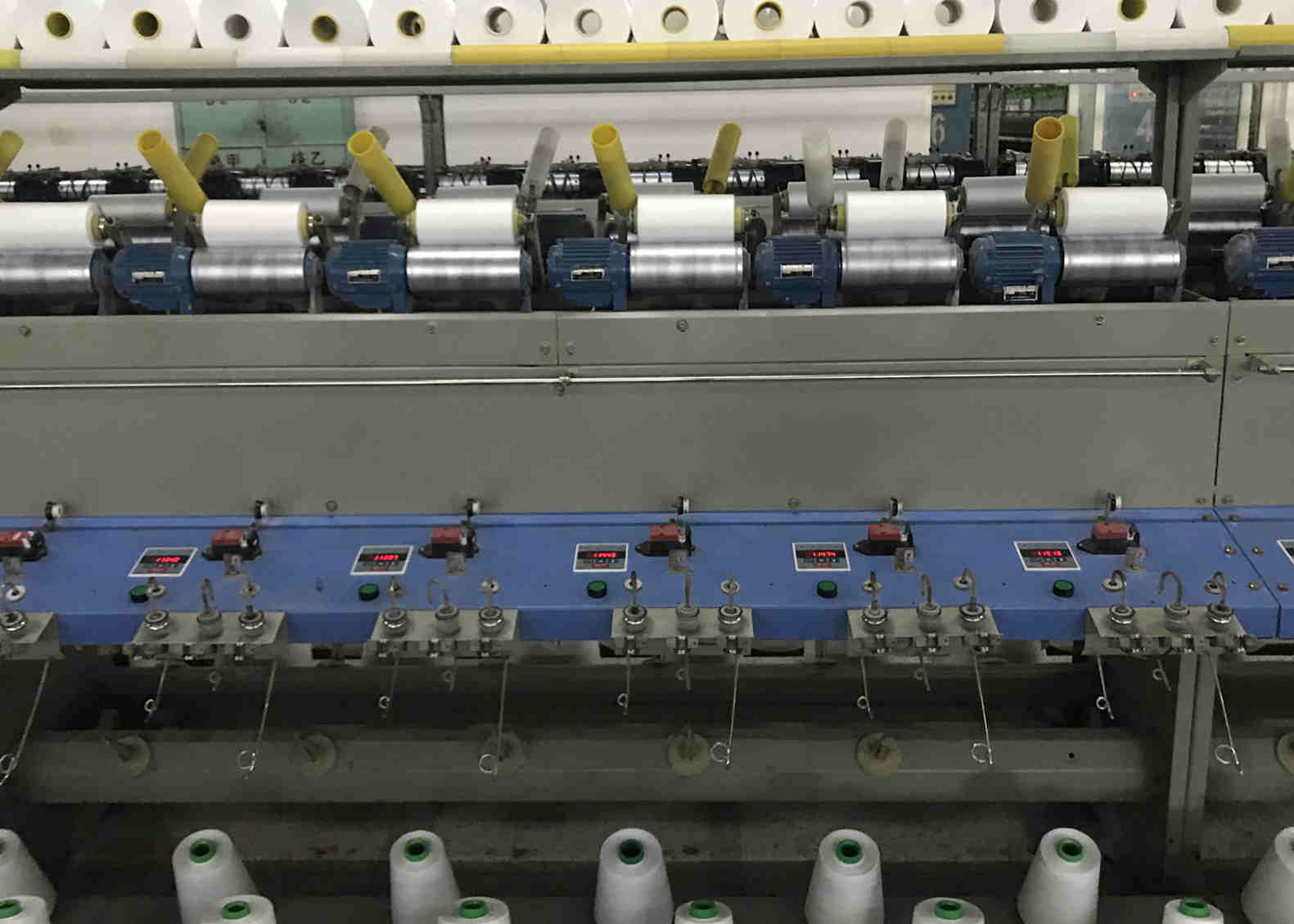 Dyeable Polyester Sewing Thread 30/3 Heat Set Polyester Yarn Reliable Supplier