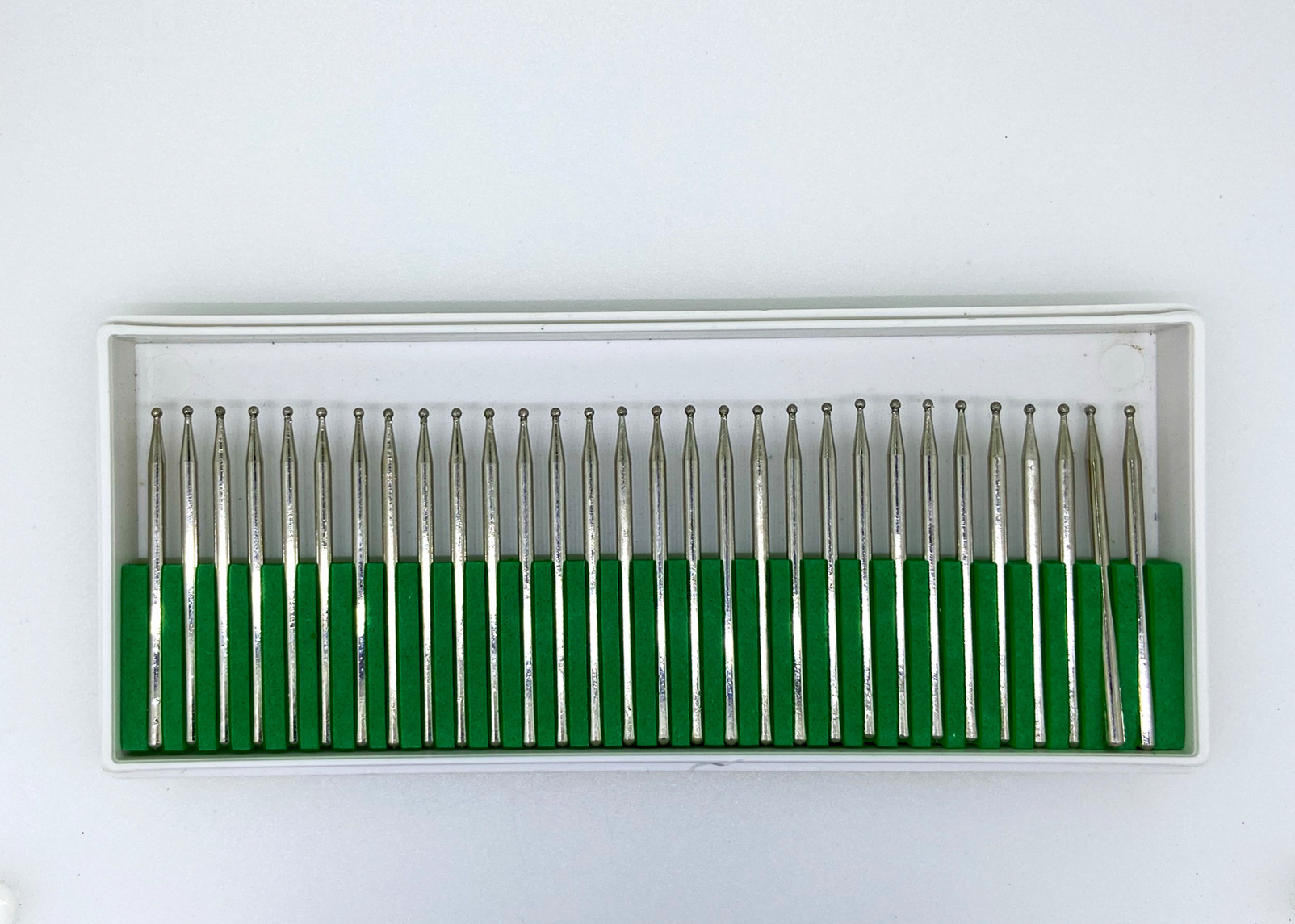 Electroplated Diamond Grinding Stones HP Shank Ball Shape Dental Diamond Burs