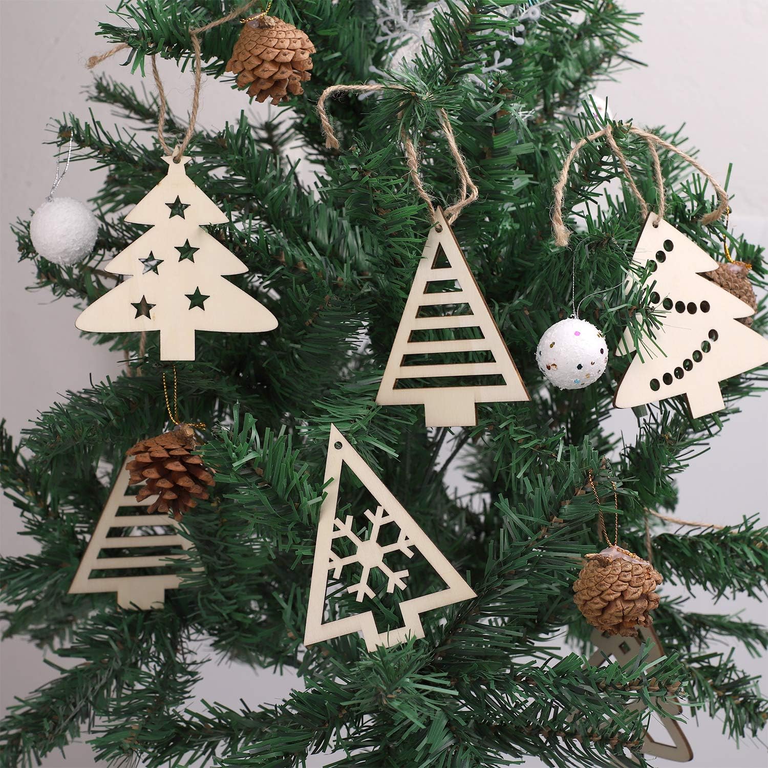 Wooden Christmas Tree Shaped Ornaments, Unfinished Wooden Cutouts Embellishments Hanging Ornament for Christmas Decorations
