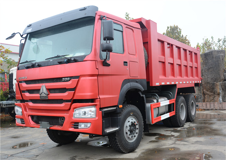 Sinotruk Howo 6x4 371HP Dump Truck for Sale
