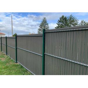 Height 3030mm Curve V Mesh Security Fencing With Peach Post