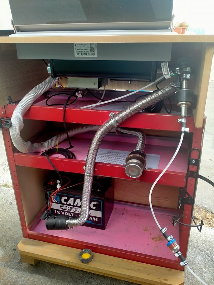 RV Marine Heater Quality 2.2KW 12V Diesel Parking Heater Double Stoves