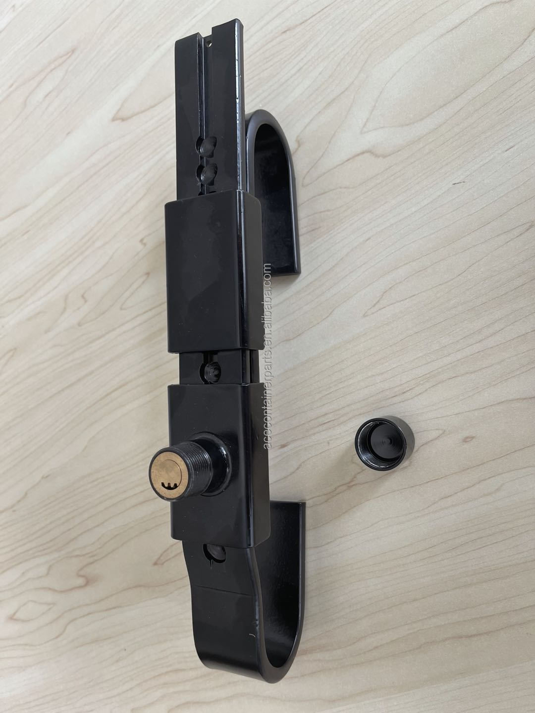 Cargo Shipping Container Security Door Lock Barrier Seal Black 250mm to 445mm and Low Maintenance Requirement