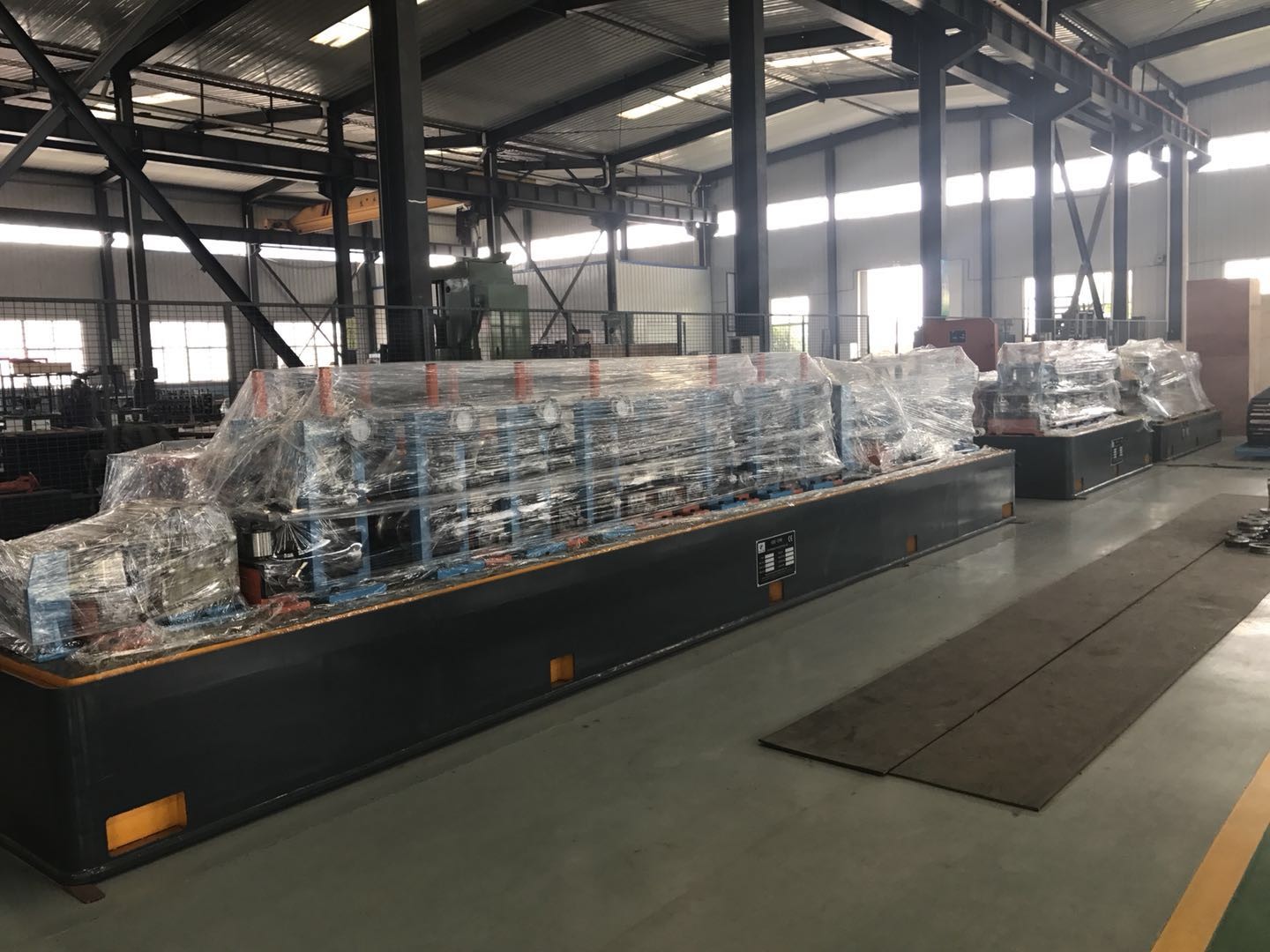 HG114 Carbon 5mm Thickness Steel Tube Making Machine 400KW