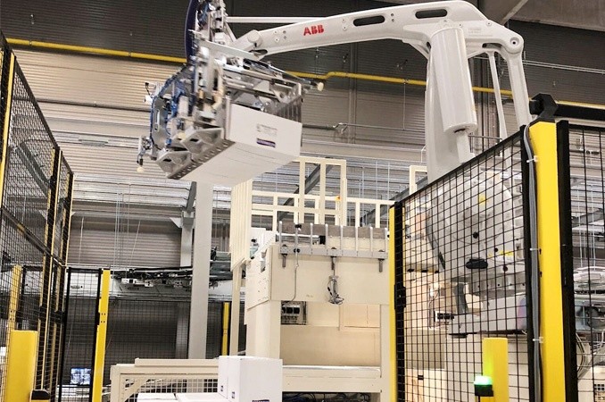 Optimize Your Production Line With 6 Axis 130kg Robot Arm From Top