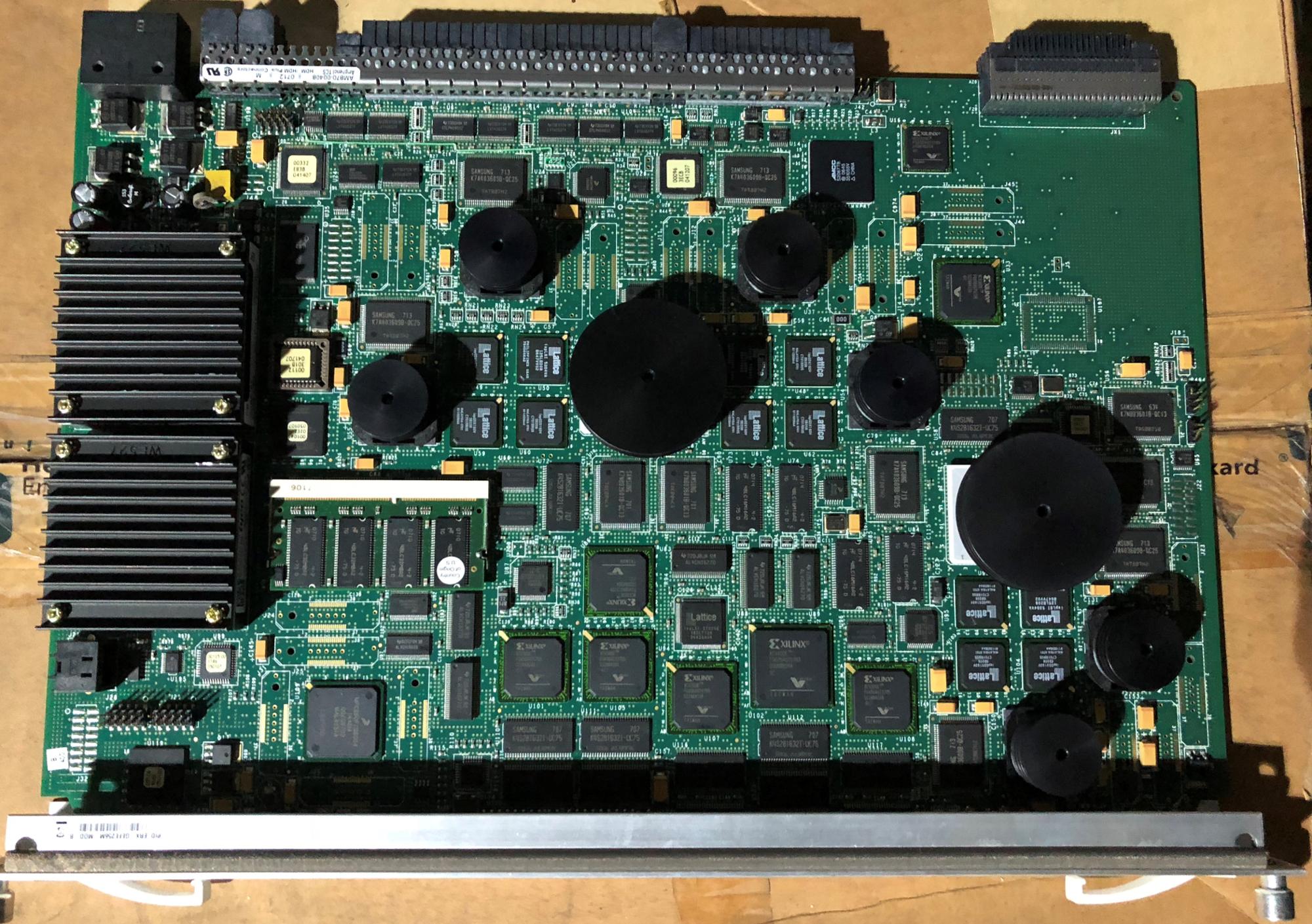 Juniper ERX-GE-MOD,2-port GE Line Module: supports (2) active Gigabit Ethernet interfaces and (2) backup ports for GE redundancy