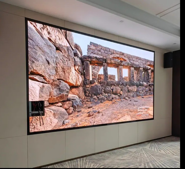 Full Color Fine Pitch P1.25 COB LED Panel Display With Die Casting Aluminum Cabinet