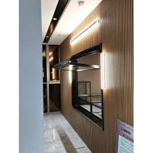 Line Arctic Circle Folding Window Maintaining Flexibility at Minus Fifty Degree