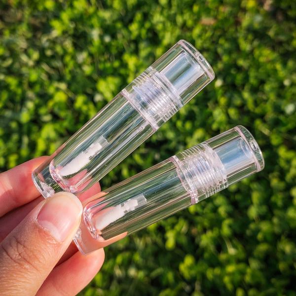 Wholesale Tubes Lip Gloss Container Lipstick Cosmetic Packaging Plastic Lipgloss