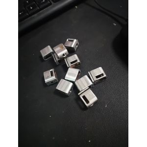 Precision Square Nut Block – Excellent Load Capacity, Corrosion Resistant, Tight